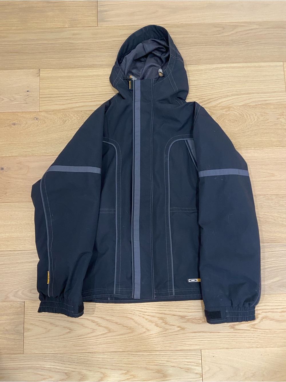 Vintage Oakley Software Jacket Black Size Medium Reflective Gorpcore Y2K Rare